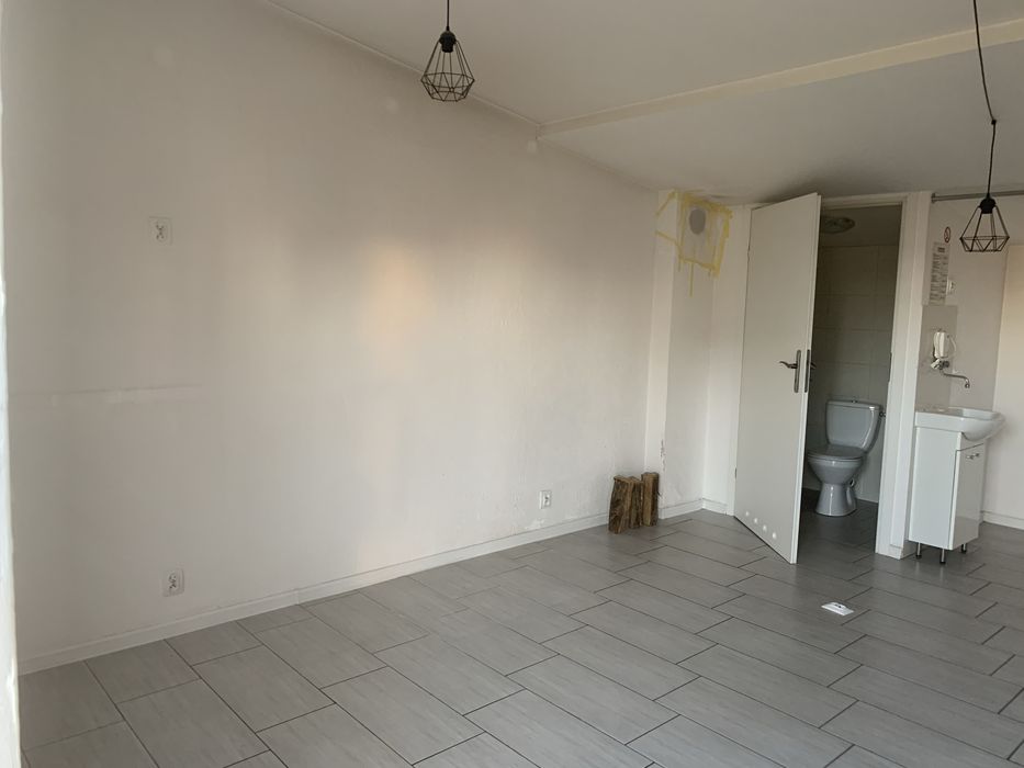 Do wynajecia pawilon handlowy