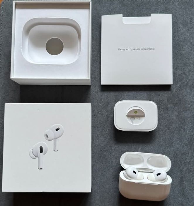 Apple AirPods Pro 2. gen. z etui MagSafe Lightning, oryginalne