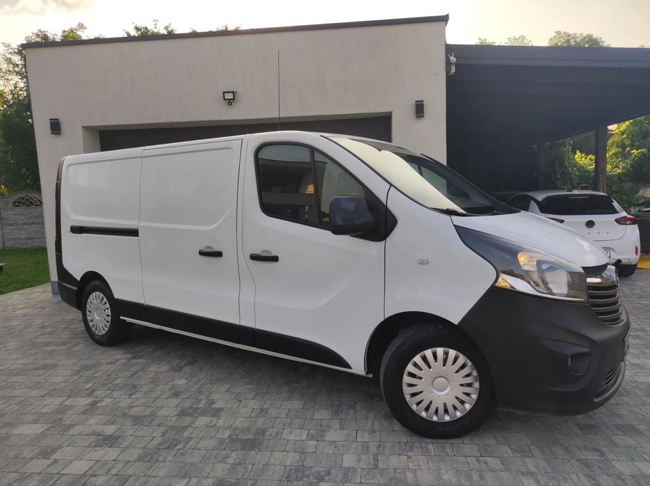 Opel vivaro  Long, Klima, drzwi na dwie strony