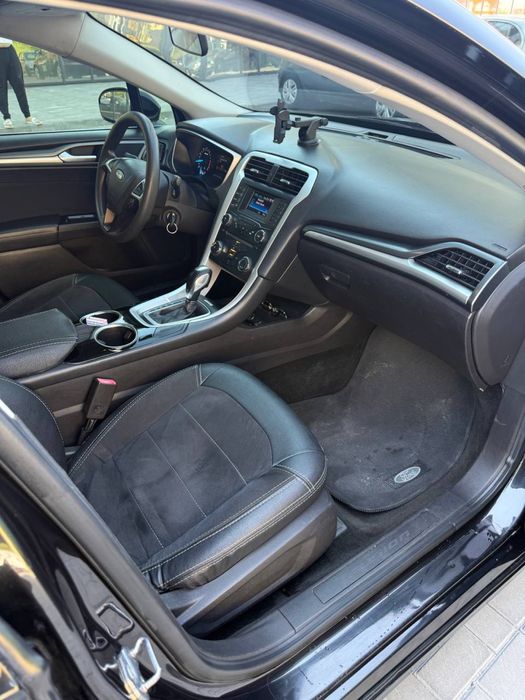 Ford Fusion в супер состоянии!