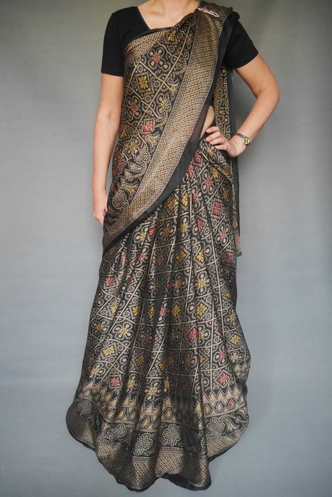 Сари индийское Сарі