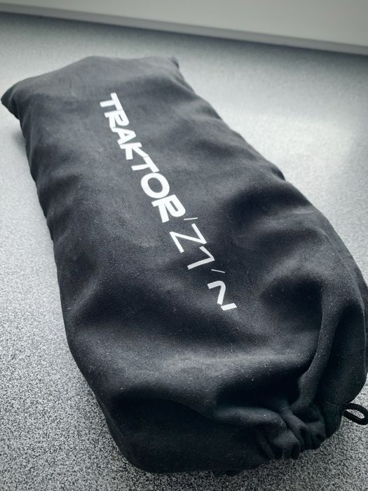 Traktor Kontrol Z1 MK2