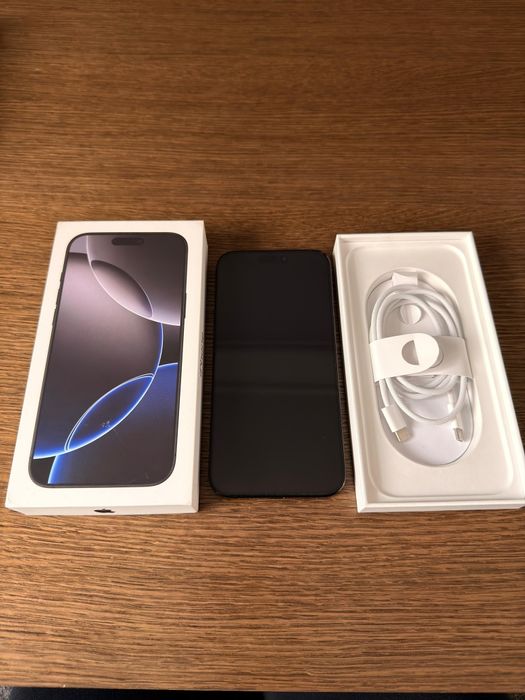 iPhone 16 Pro Max, 512GB, titânio preto. 
6 meses de uso, 100% saúde d