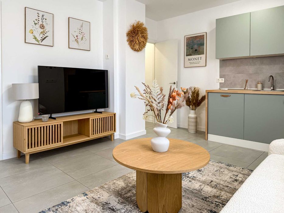 Gorąca oferta! Apartament designerski - 100 m od morza, Torrevieja