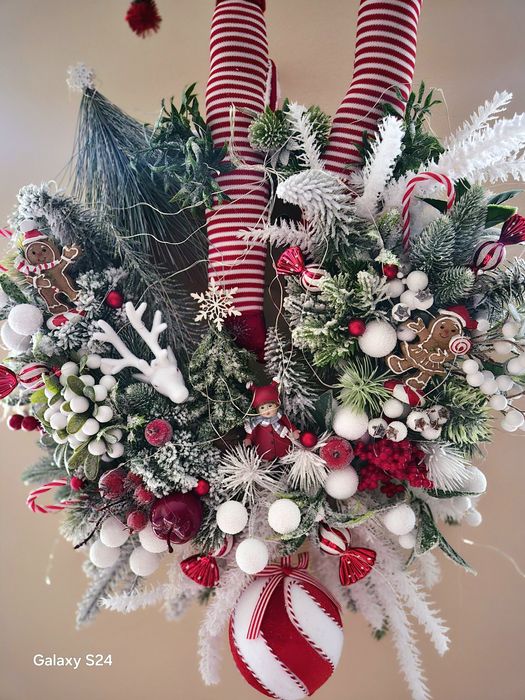 Wianek "Grinchowy Zawir Świąt"