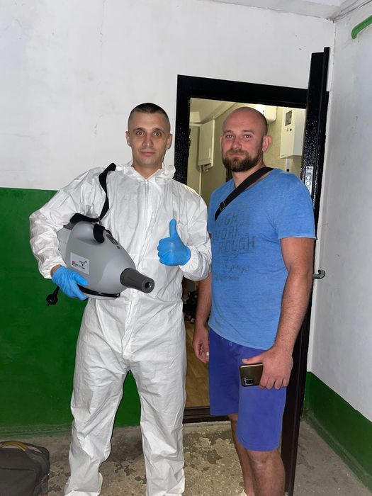 Знищення тарганів клопів бліх дезінфекція уничтожение травля тараканов