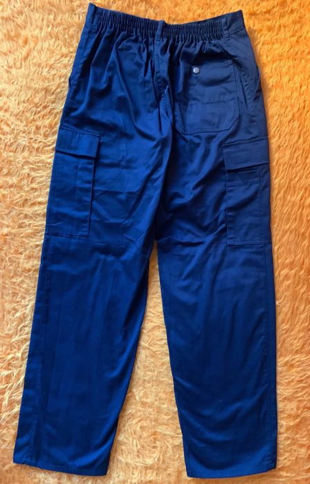 Штаны рабочие новые р.46,Германия,Испания.