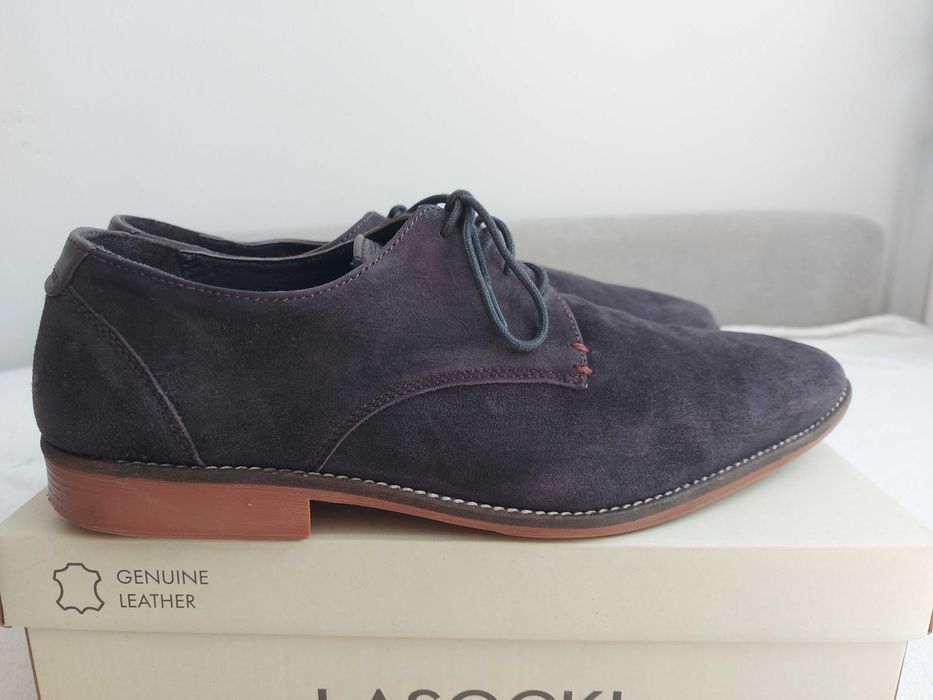 Granatowe półbuty zamszowe Jones Bootmaker „Arkin” Skóra naturalna, rozmiar 43 (UK 9) stan bardzo dobry