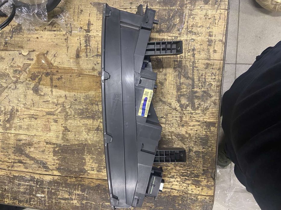 Панель приладів  NISSAN PRIMERA P12