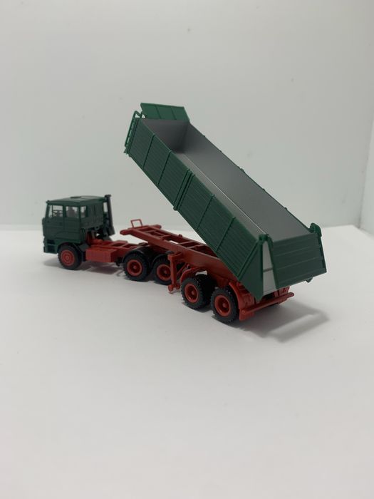 DAF 3300 da Herpa escala 1/87