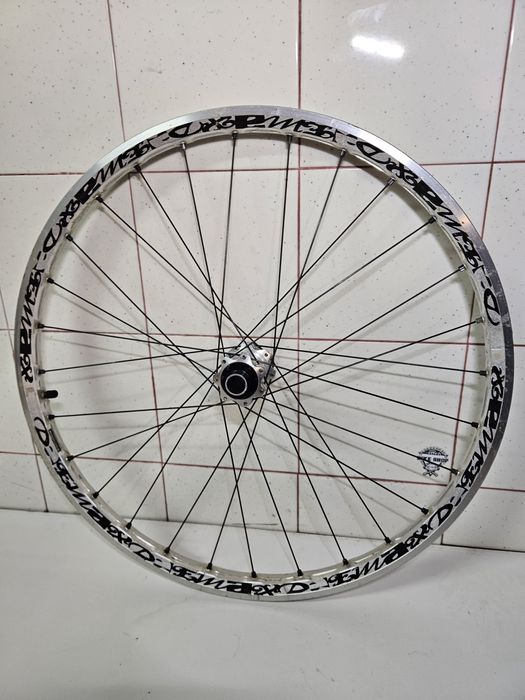 Roda mavic deemax 20mm