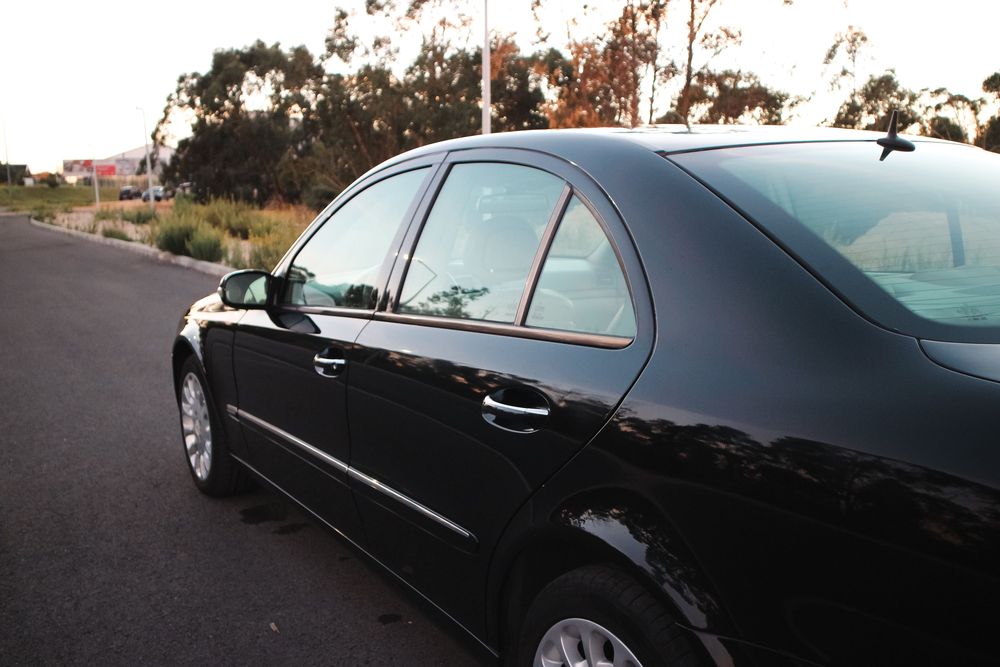 Mercedes-Benz E220 — photo 5