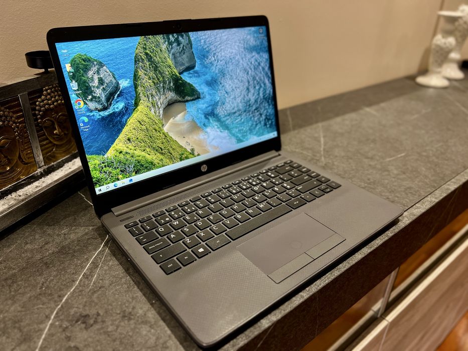 HP Probook 240 G8 Intel/8Gb RAM/SSD 256Gb/Full HD