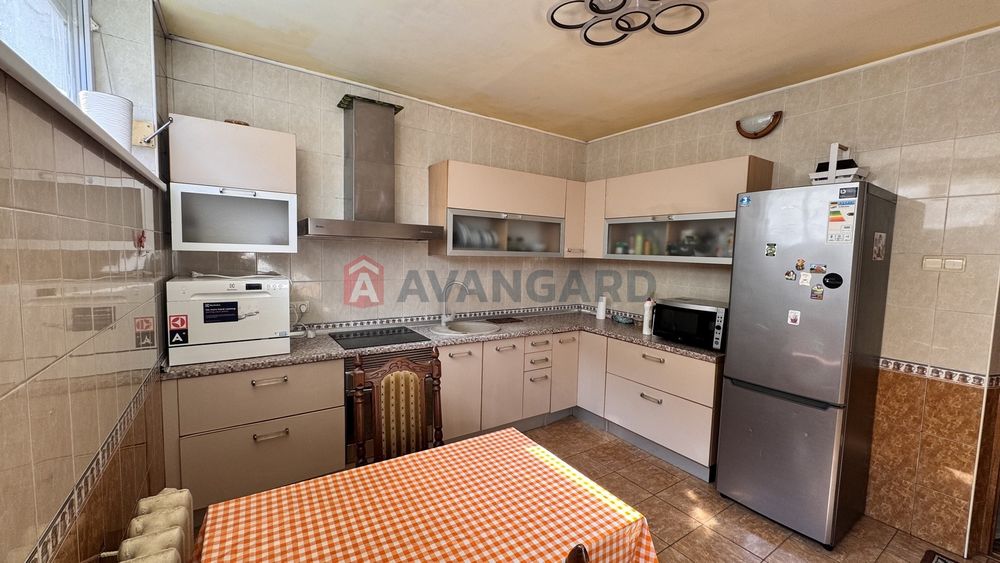 Продам дом район Гагарина( Болгарская)