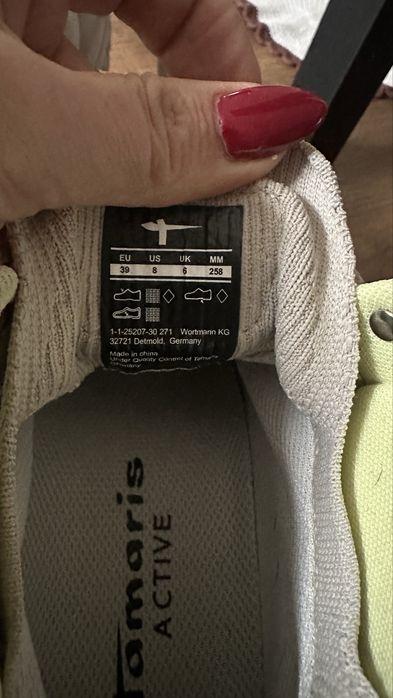 Продам ботинки Tamaris