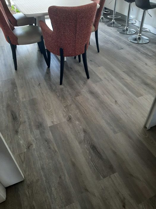 Pisos em madeira, flutuantes e vinilicos