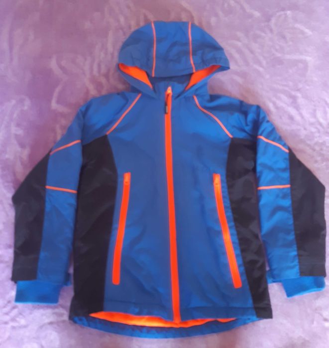 Kurtka zimowa dla chłopca. 9-10 lat.