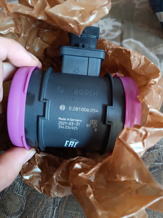 Расходомер 0281006054 Bosch.датчик ДМРВ
Уточните