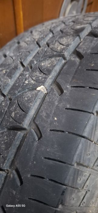 4 Pneus  medida 215/70R15 - bridgestone duravis e barum  vanis 2