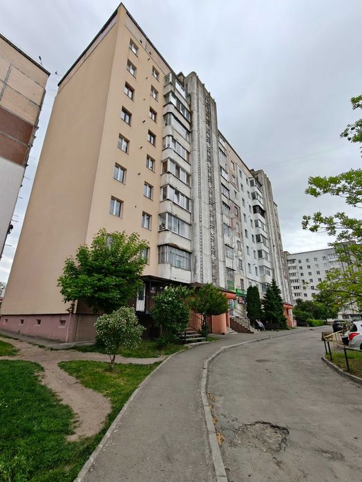 Трикімнатна квартира в Центрі