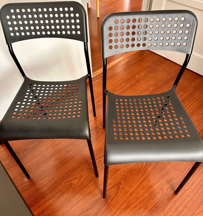 Mesa de Jantar com Cadeiras