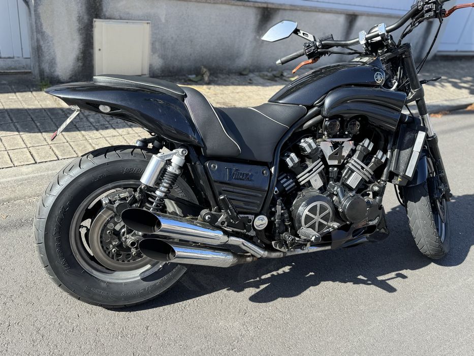 Yamaha V Max 1200
