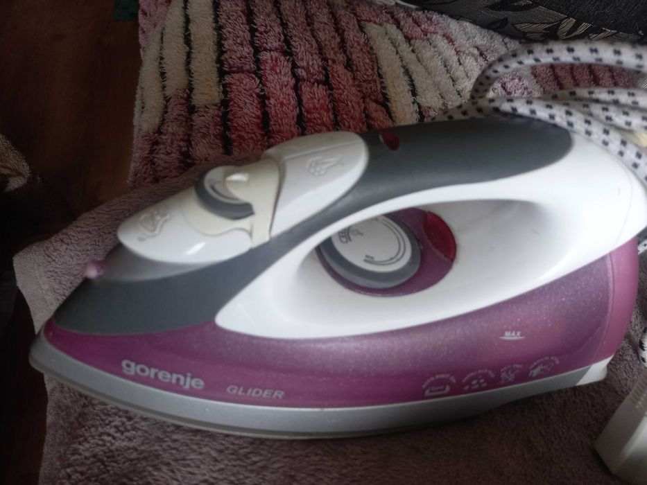 Праска GORENJE SIT 2200 CA