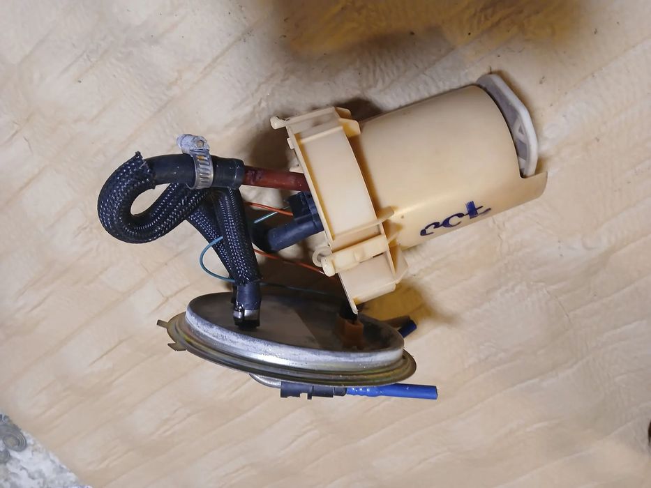 Pompa paliwa OPEL VECTRA B 2.0 090467291