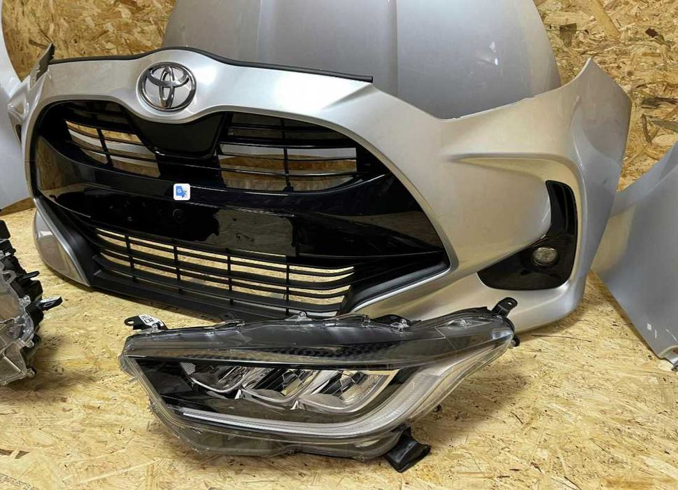 Комплект передньої частини Toyota Yaris IV 2025 Hybrid