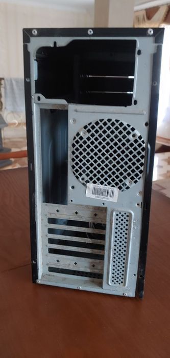 Продам корпус пк