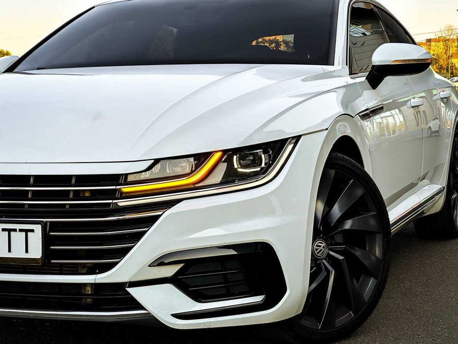 2020 Volkswagen Arteon 2 .0 дизель