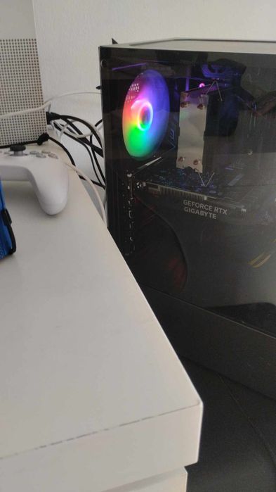 PC GAMER & WORKSTATION - 14 CORES / 28 THREADS - NOVO

• Processador: