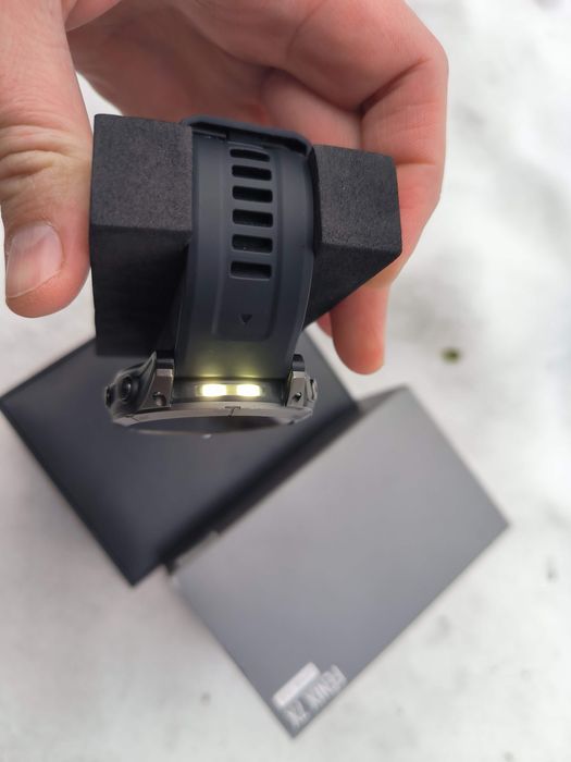 Топовий Garmin Fenix 7 X Solar Sapphire Titanium 51mm