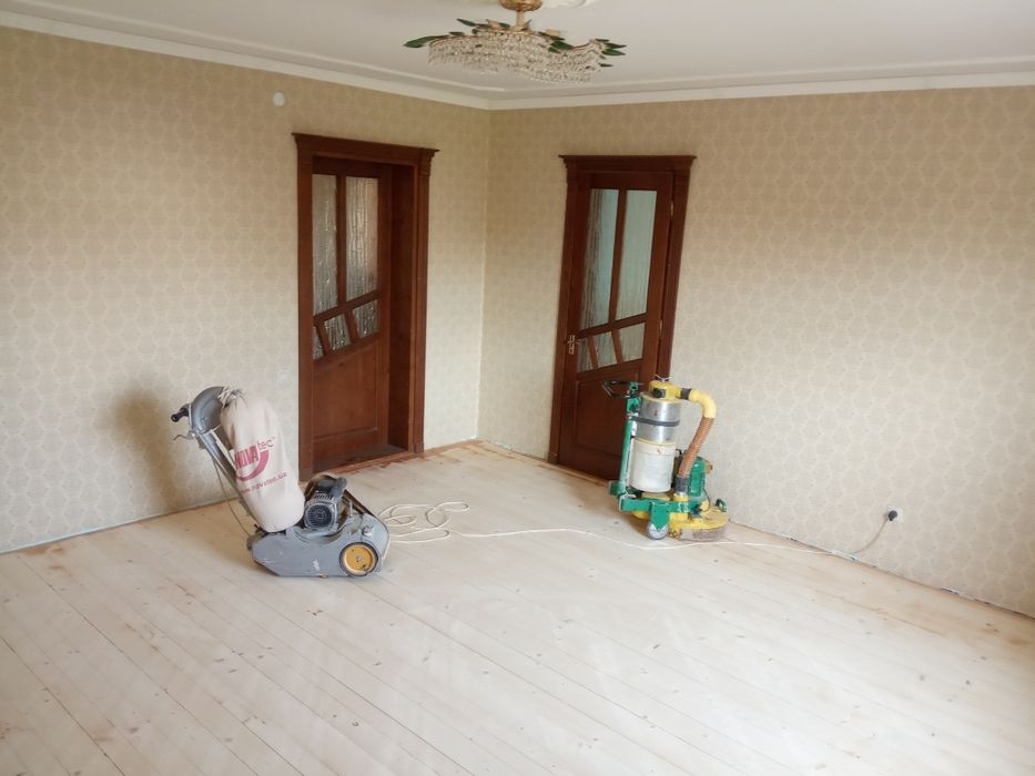 Шліфування паркету в м.Надвірна