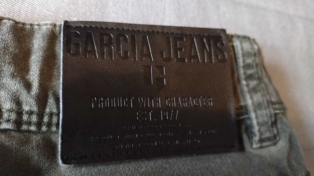 Spodnie jeansy chłopięce męskie GARCIA Jeans regular 176