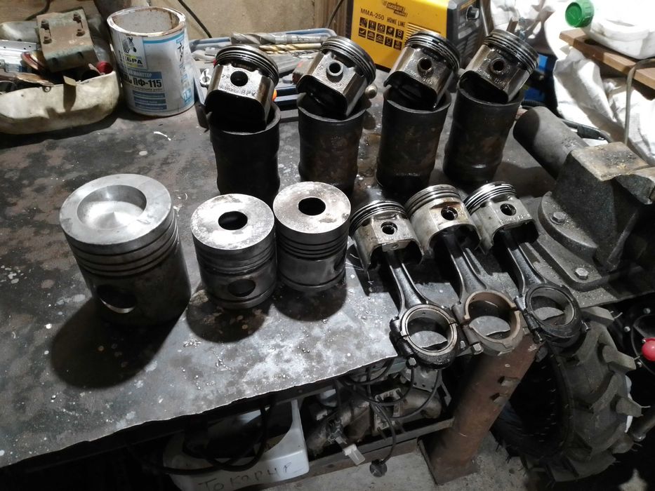 поршні шатуни ямз мтз уаз газ 66,газ53