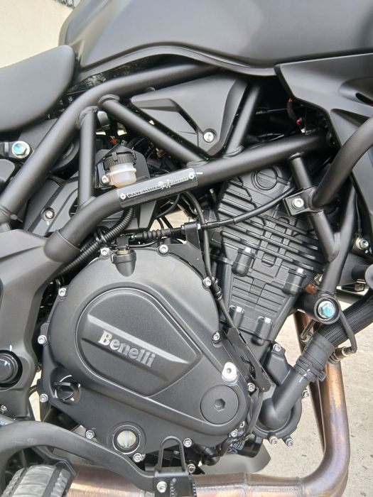 Benelli TRK 702 (Euro5+) 2025 Apenas 148Km!