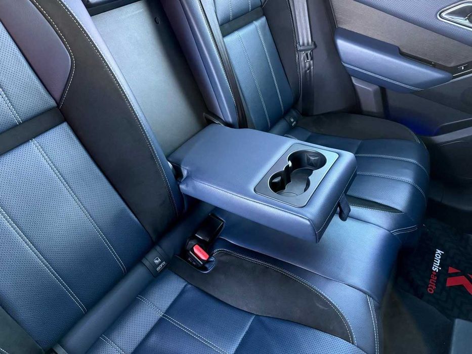 Продам  Land Rover Velar 2018. Можна в розстрочку, під викуп.