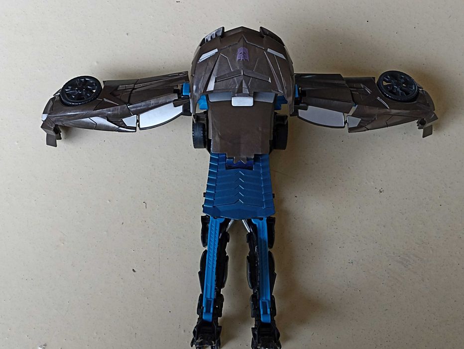 Transformers Autobot Lockdown Hasbro A6156