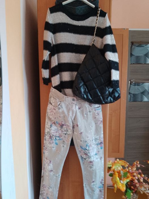 Sweter damski w paski rozmiar L