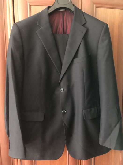 Костюм класичний