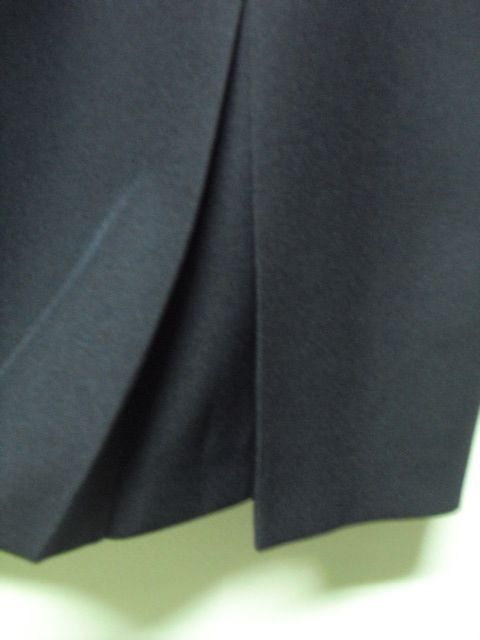 saia azul escura 50
