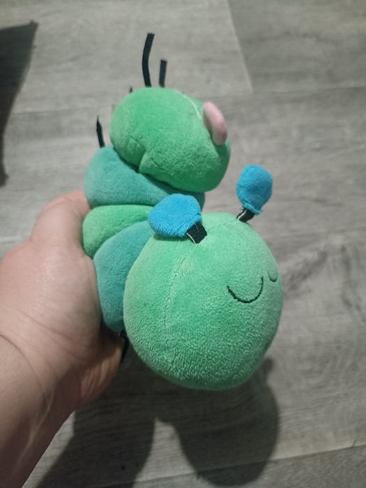 Іграшки мають рухливі елементи , інерція