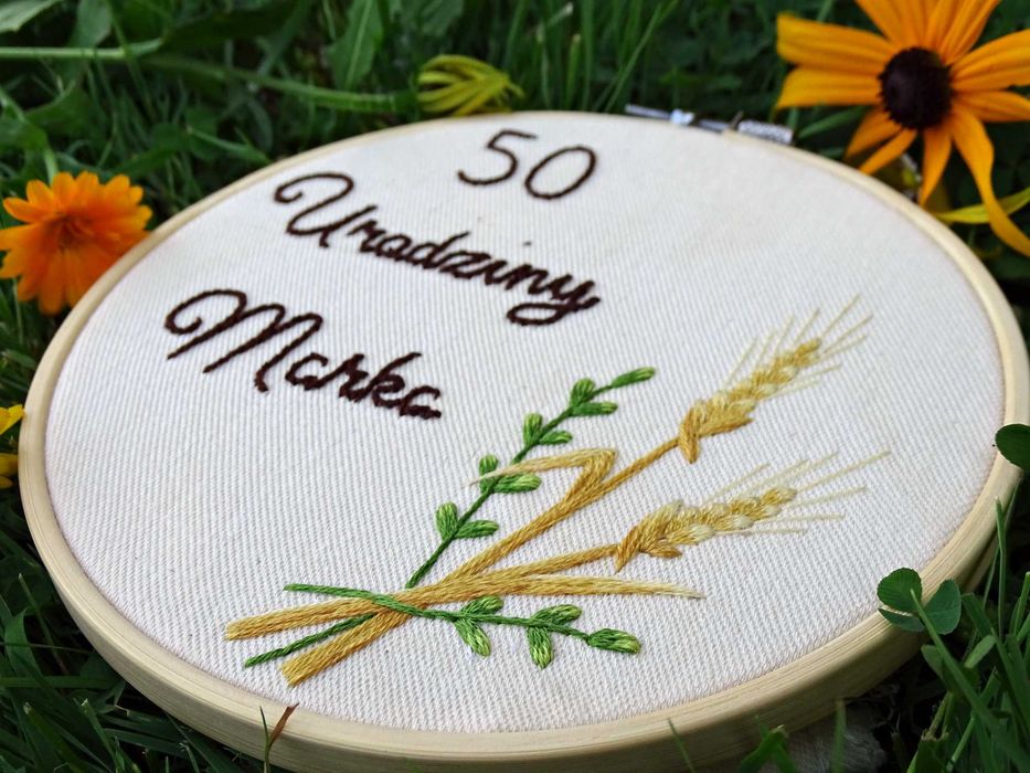 Ręcznie haftowana pamiątka Ślubu - zboże. Prezent dla młodej pary
