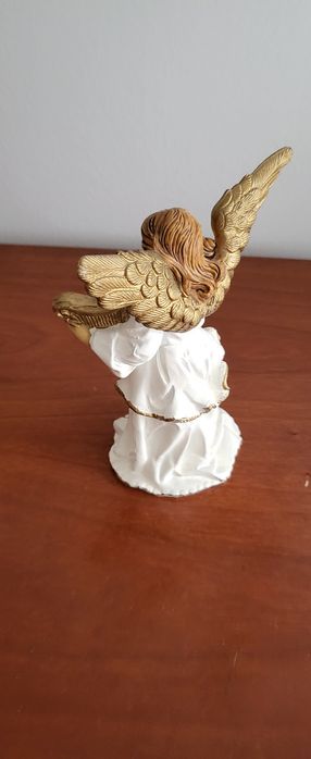 Anjo em poliresina