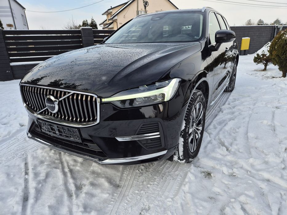 Volvo XC 60 2.0 benzyna AWD  RECHARGE hybryda  plug-in