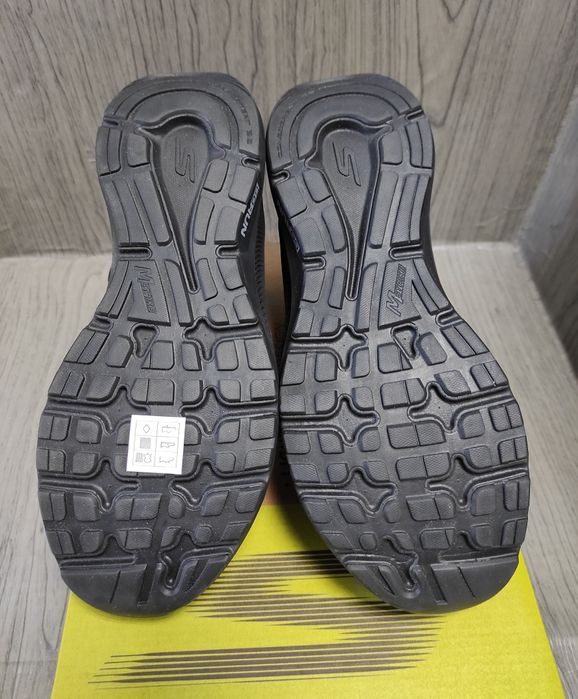 44 Skechers Go Run оригінальні чоловічі кросовки