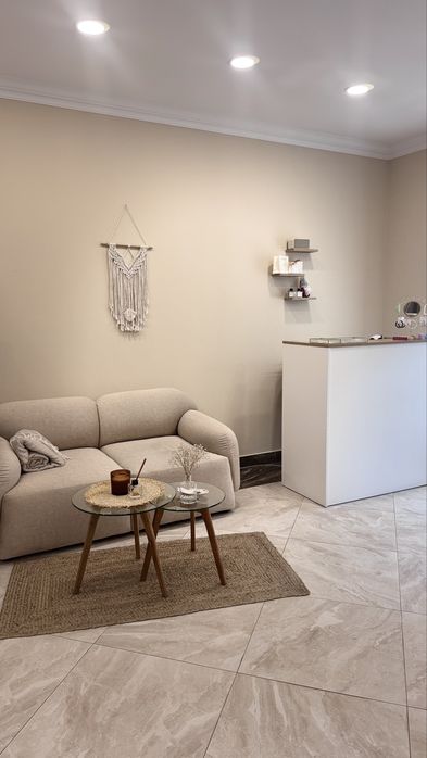 Продаж готового бізнесу Салон манікюру в Аркадіі