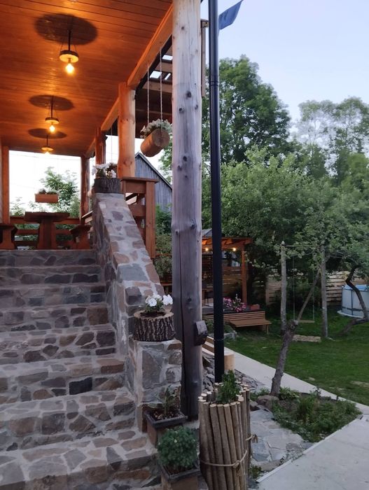 Окремий будинок.Чан .Басейн .Оренда Славське Відпочинок Карпатах.Житло