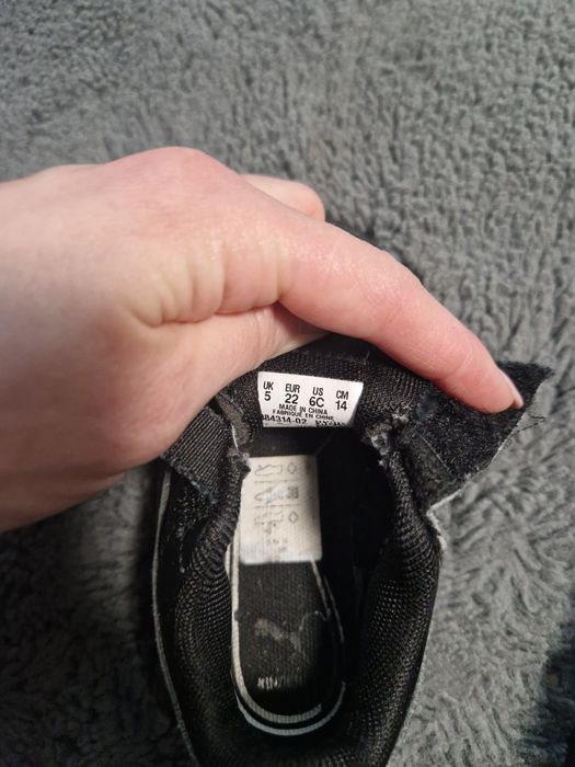 Buty dzieciece Puma rozm.22 14cm